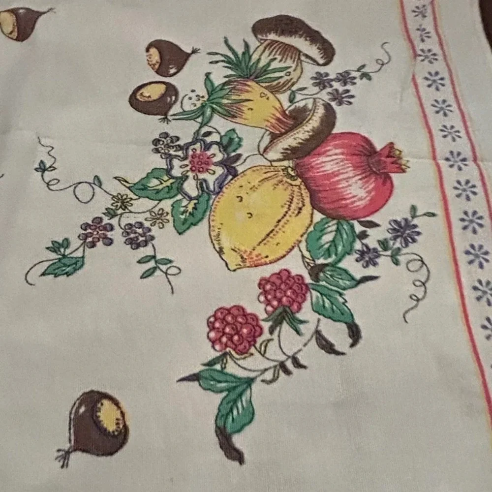 Vintage 80s Tea Towel Mushroom Fruit Botanical Cotton Cottagecore Farmhouse